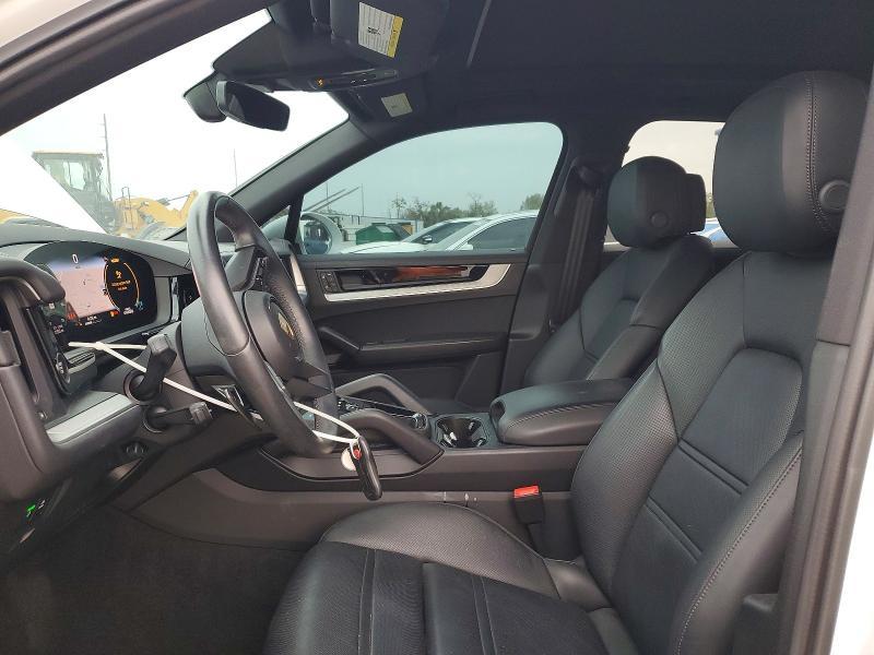 2024 Porsche Cayenne