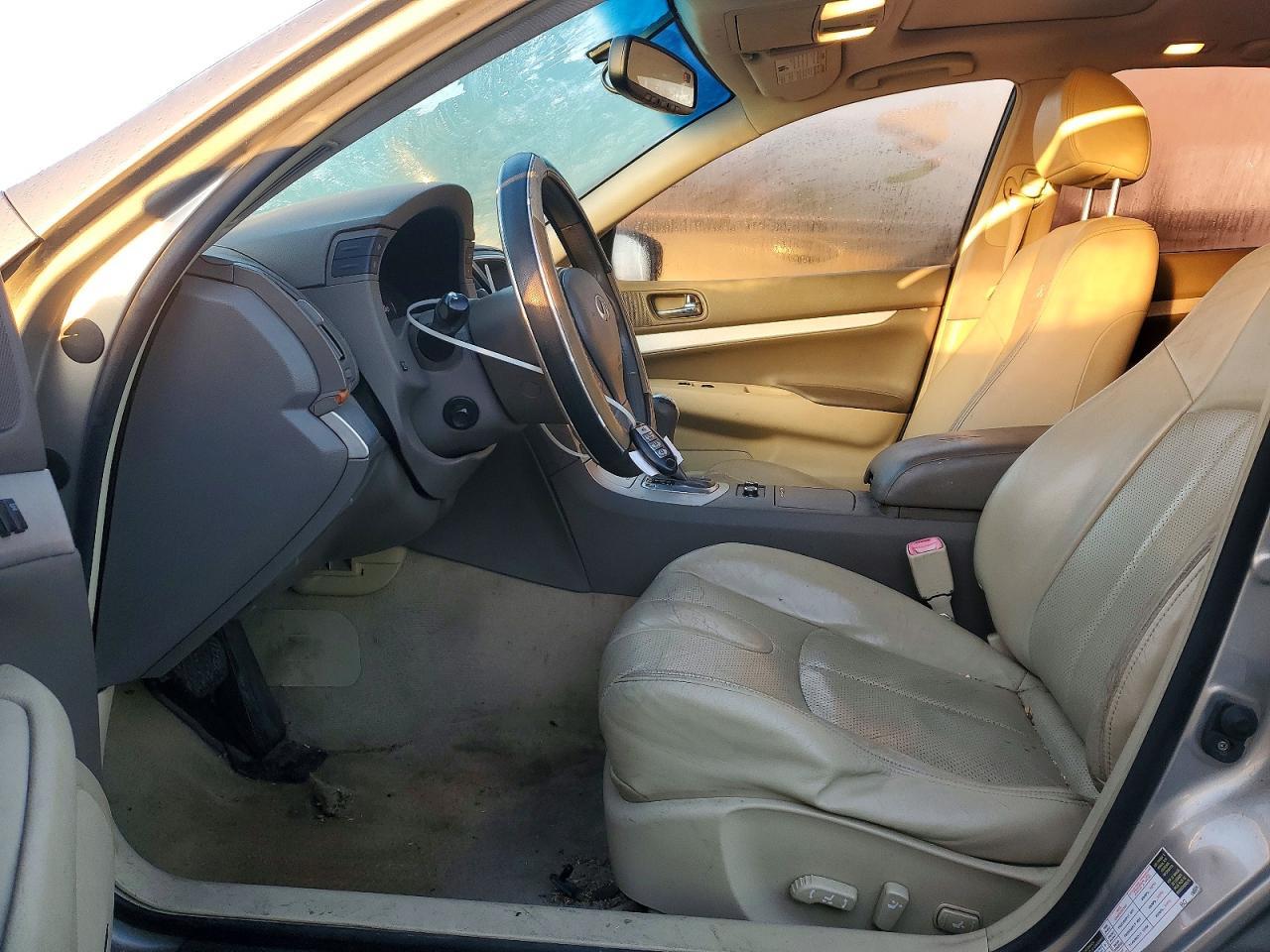 2009 Infiniti G37 Base