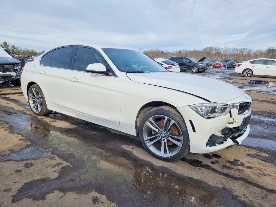 2018 BMW 330 xi