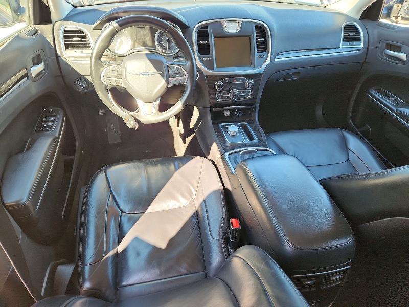 2016 Chrysler 300 Limited