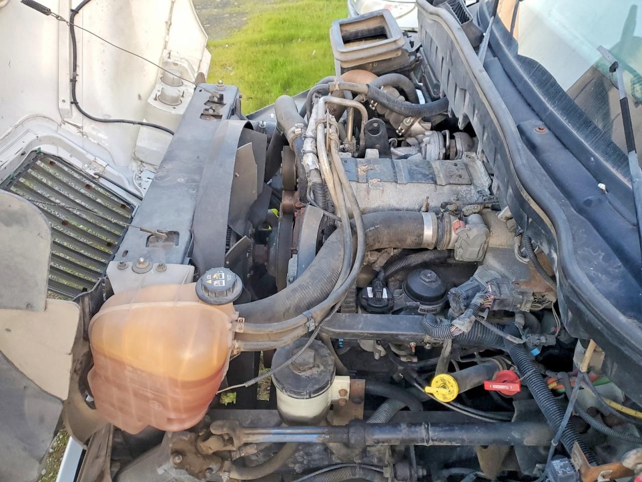 2013 International 4300 Flatbed Truck