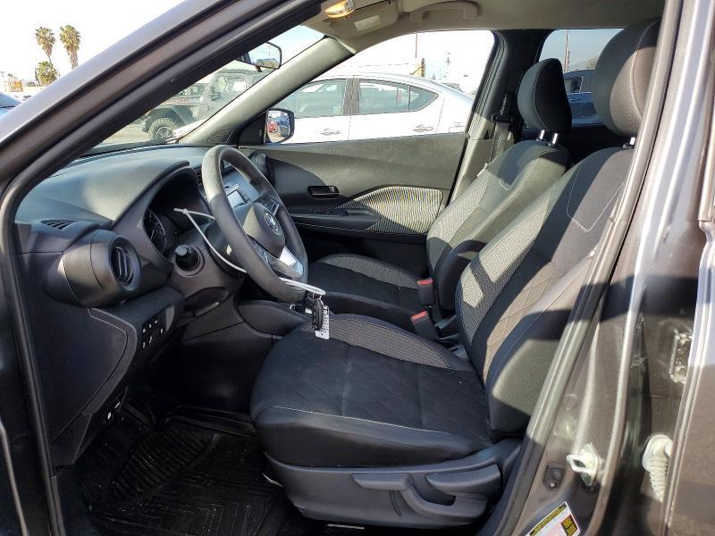 2020 Nissan Kicks s
