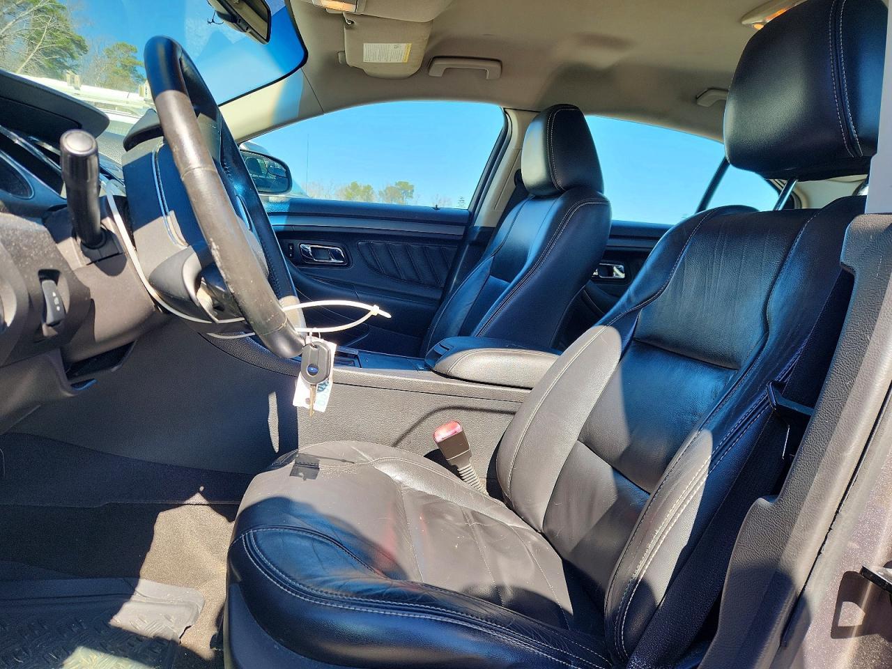 2012 Ford Taurus sel