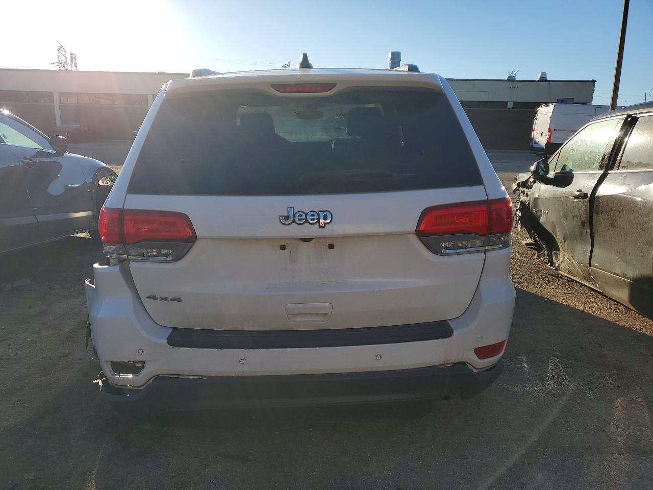 2017 Jeep Grand Cherokee Laredo