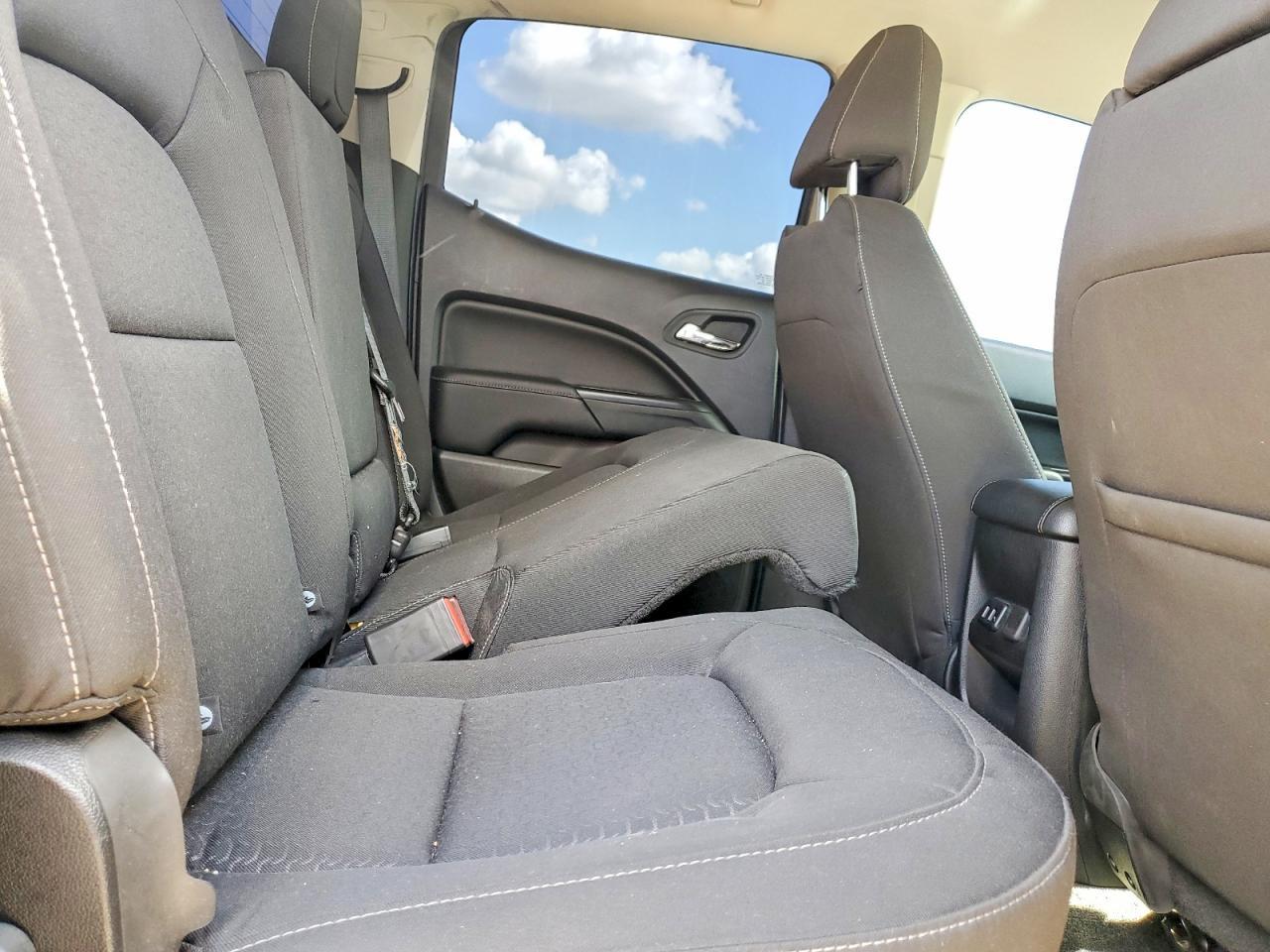 2017 GMC Canyon SLE