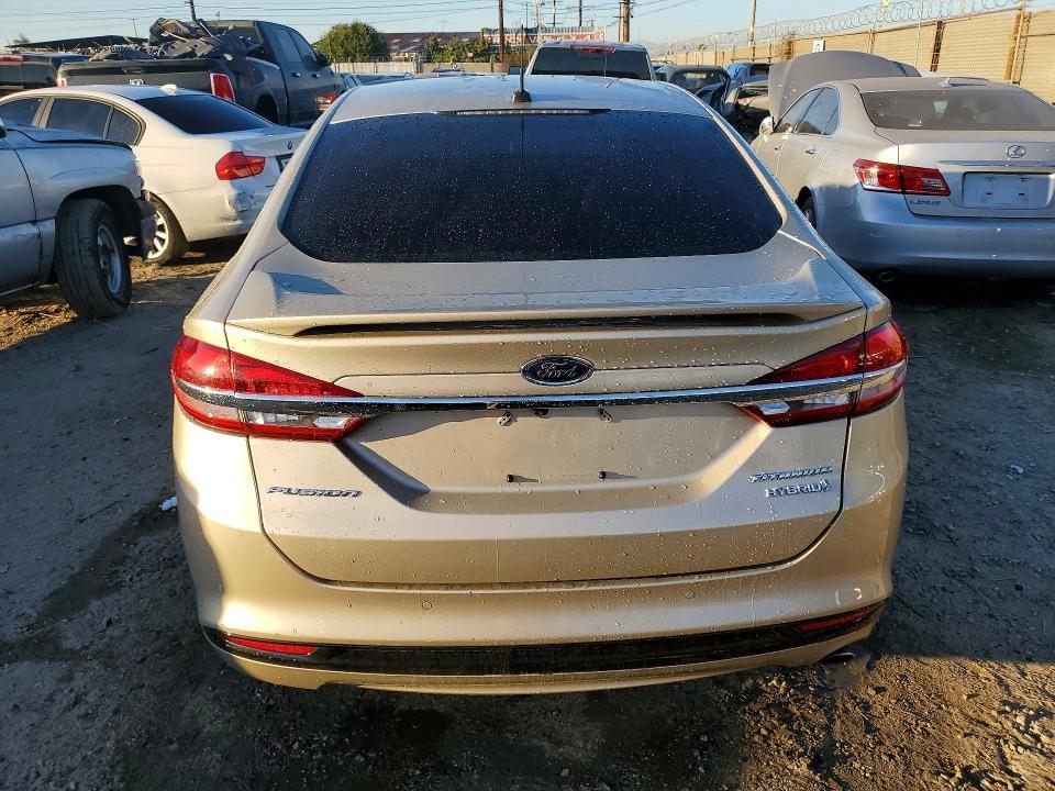 2017 Ford Fusion Titanium hev