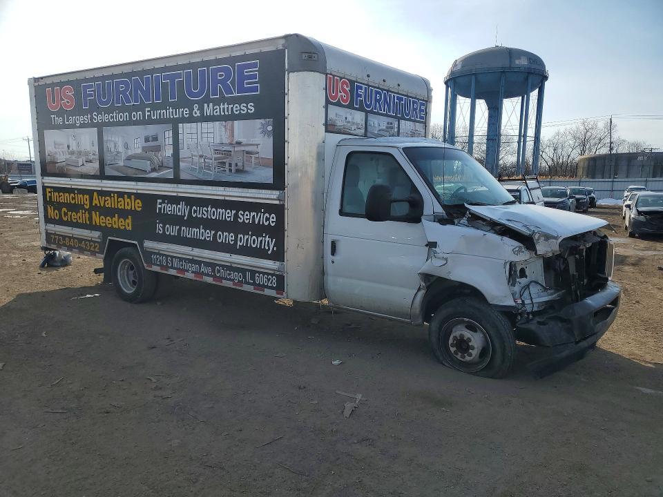 2018 Ford E350 box Truck