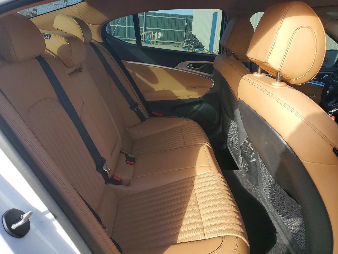 2022 Genesis G70 Base