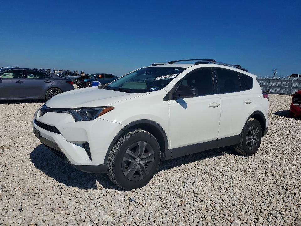 2018 Toyota Rav4 le