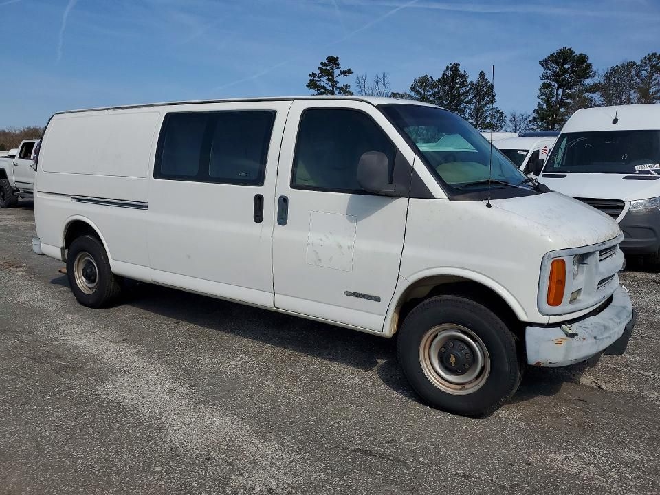 2002 Chevrolet Express G3500