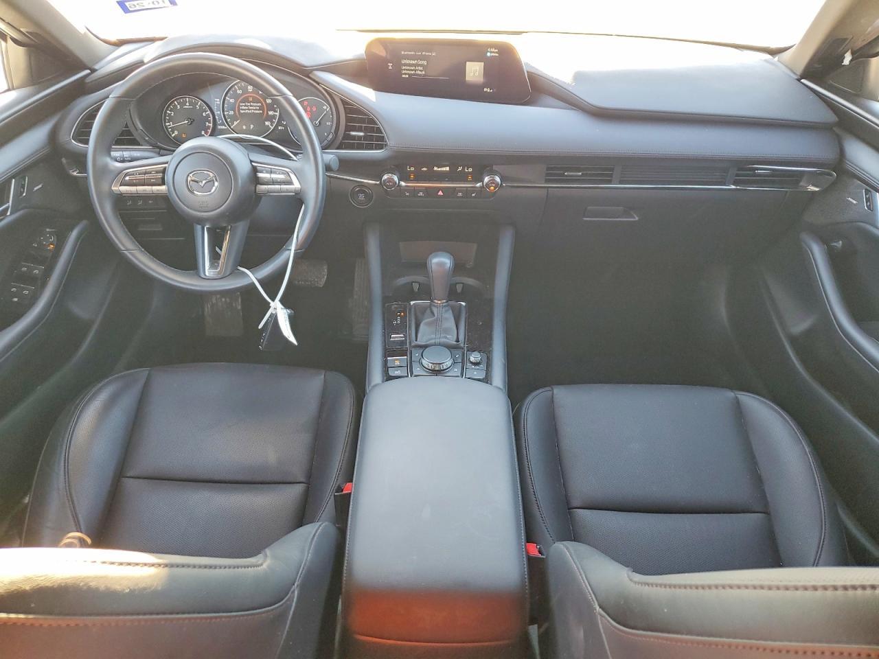 2023 Mazda 3 Premium