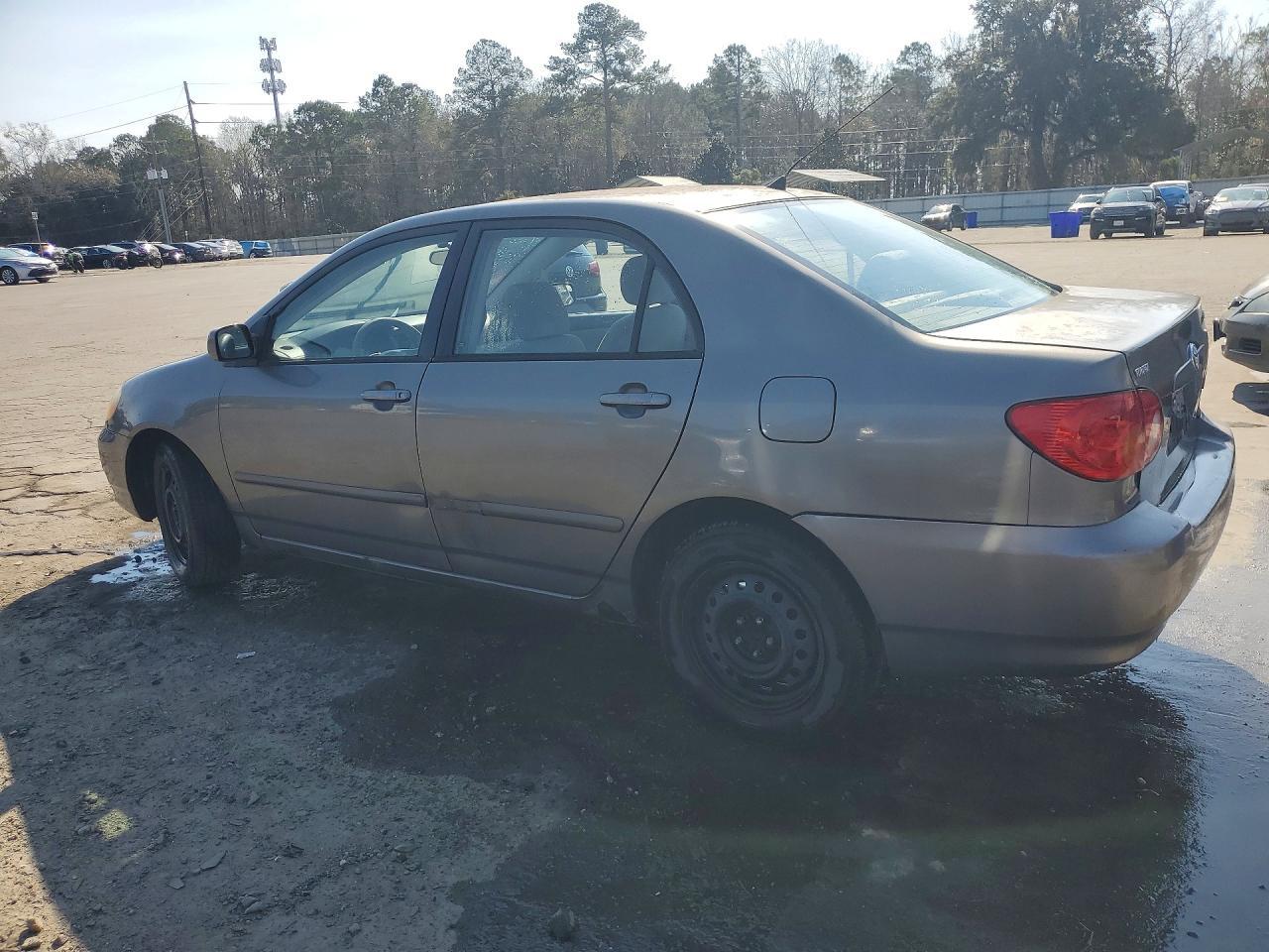 2004 Toyota Corolla ce