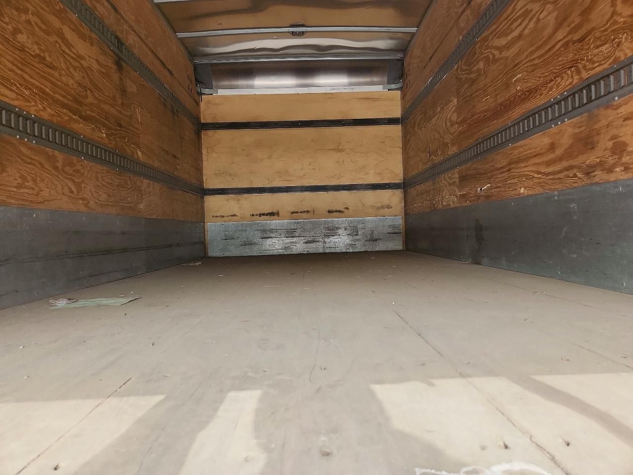 2021 Freightliner M2 106 MED-BOX Truck