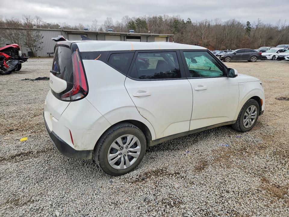 2025 KIA Soul lx