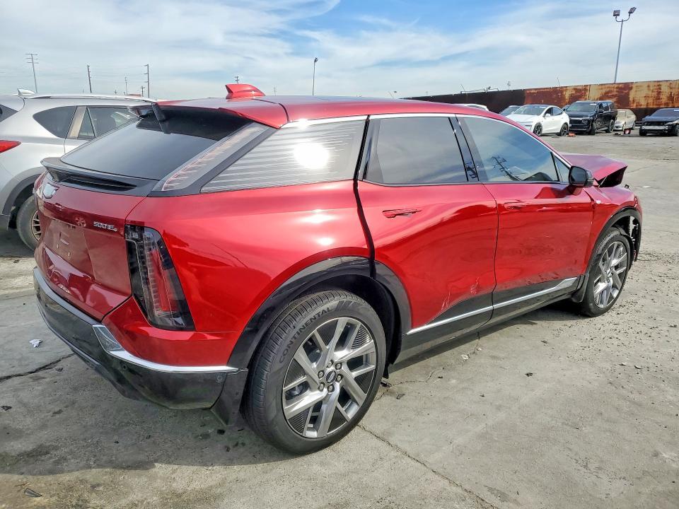 2025 Cadillac Optiq Luxury