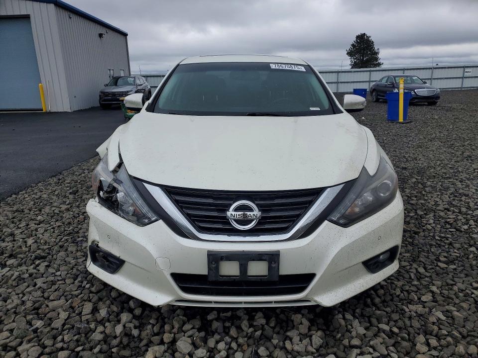 2016 Nissan Altima 3.5 sl