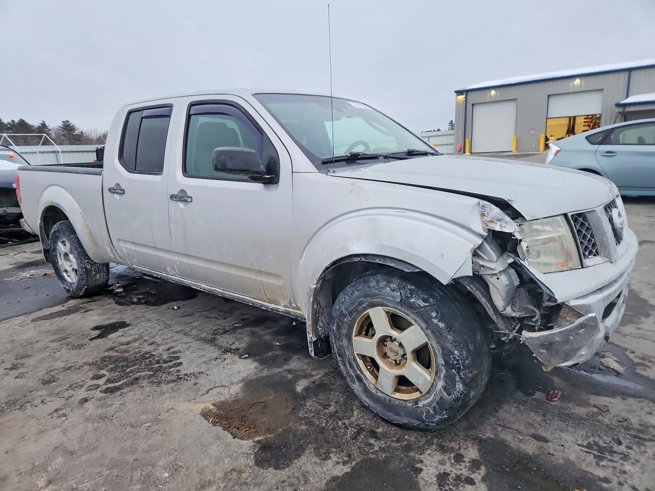 2008 Nissan Frontier Crew Cab LE