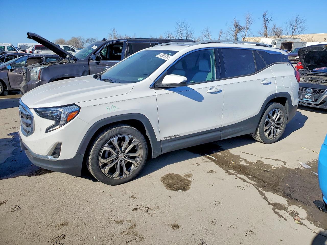 2020 GMC Terrain slt