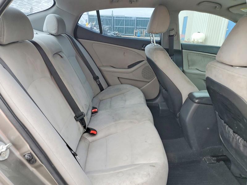 2012 KIA Optima lx