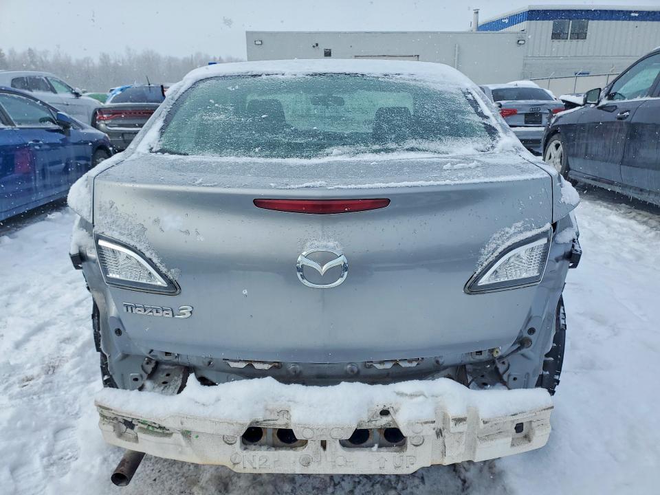 2013 Mazda 3 I