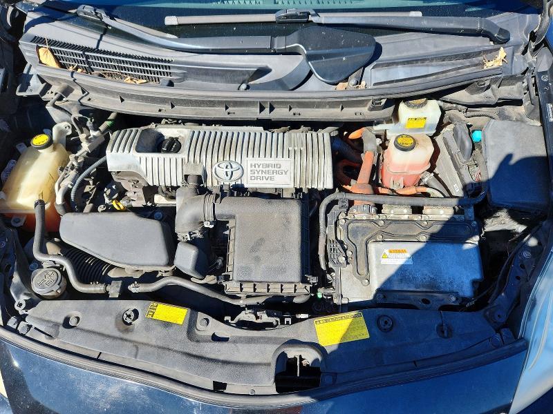 2010 Toyota Prius iii
