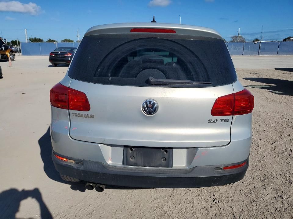 2012 Volkswagen Tiguan s