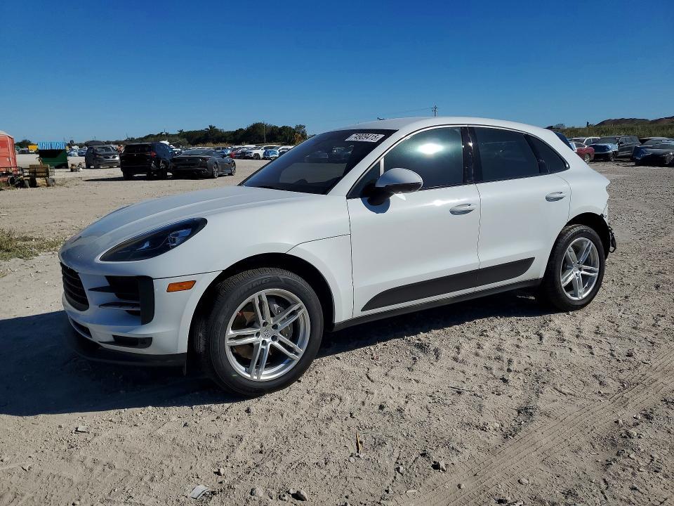 2021 Porsche Macan