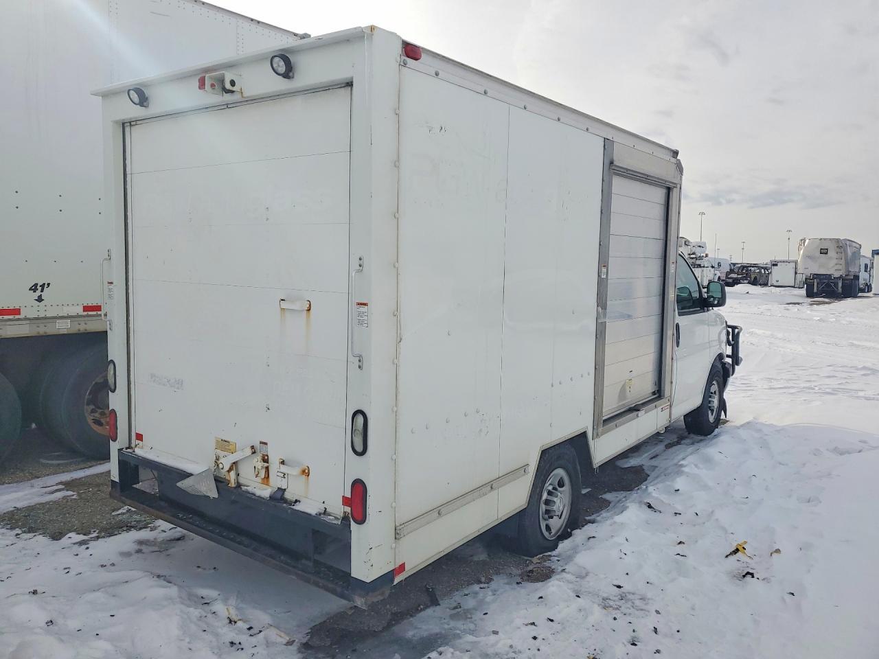 2019 Chevrolet Express Delivery Truck