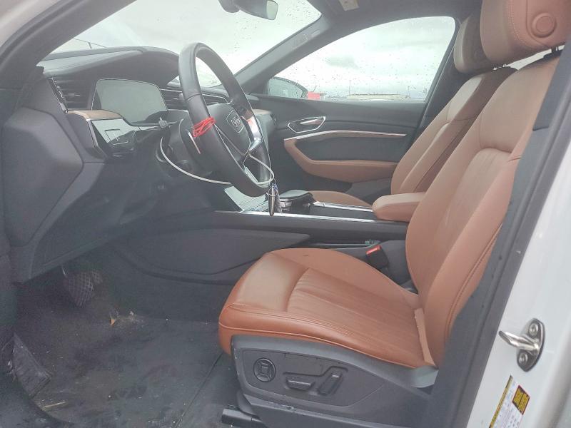 2024 Audi Q8 E-tron Premium Plus