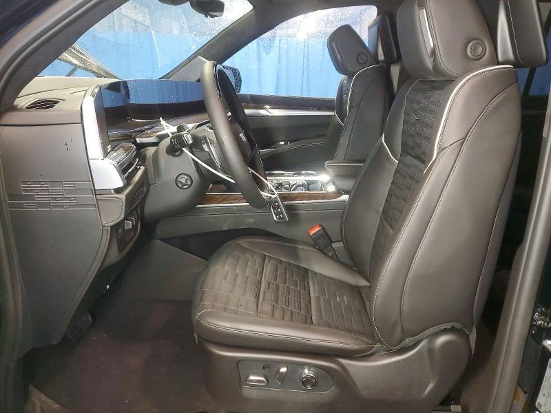 2026 Cadillac Escalade Sport Platinum