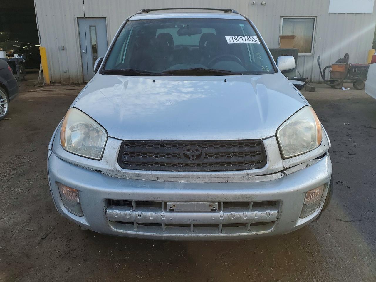 2002 Toyota Rav4 Base