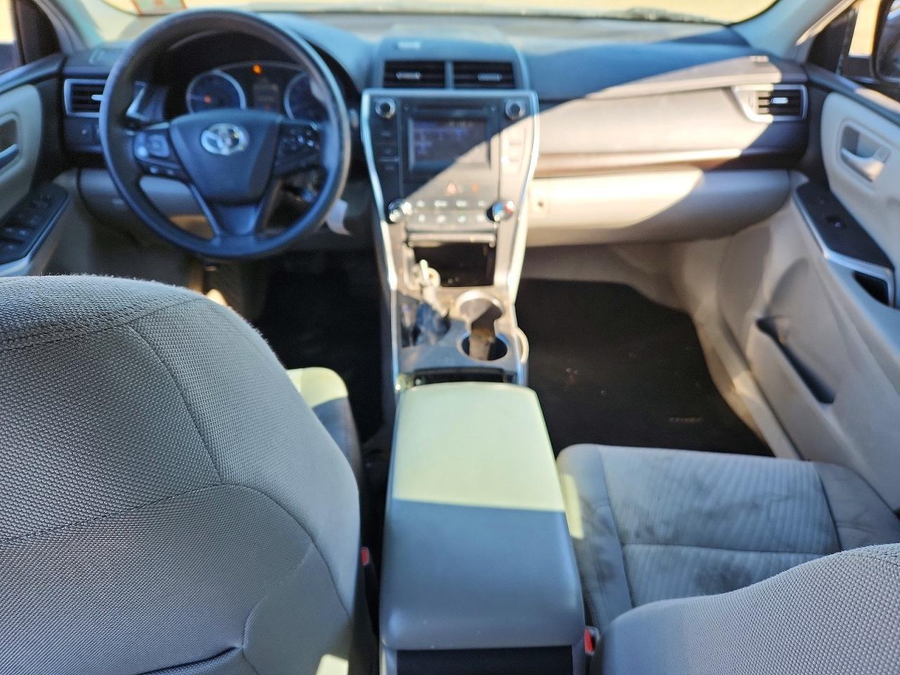 2017 Toyota Camry le