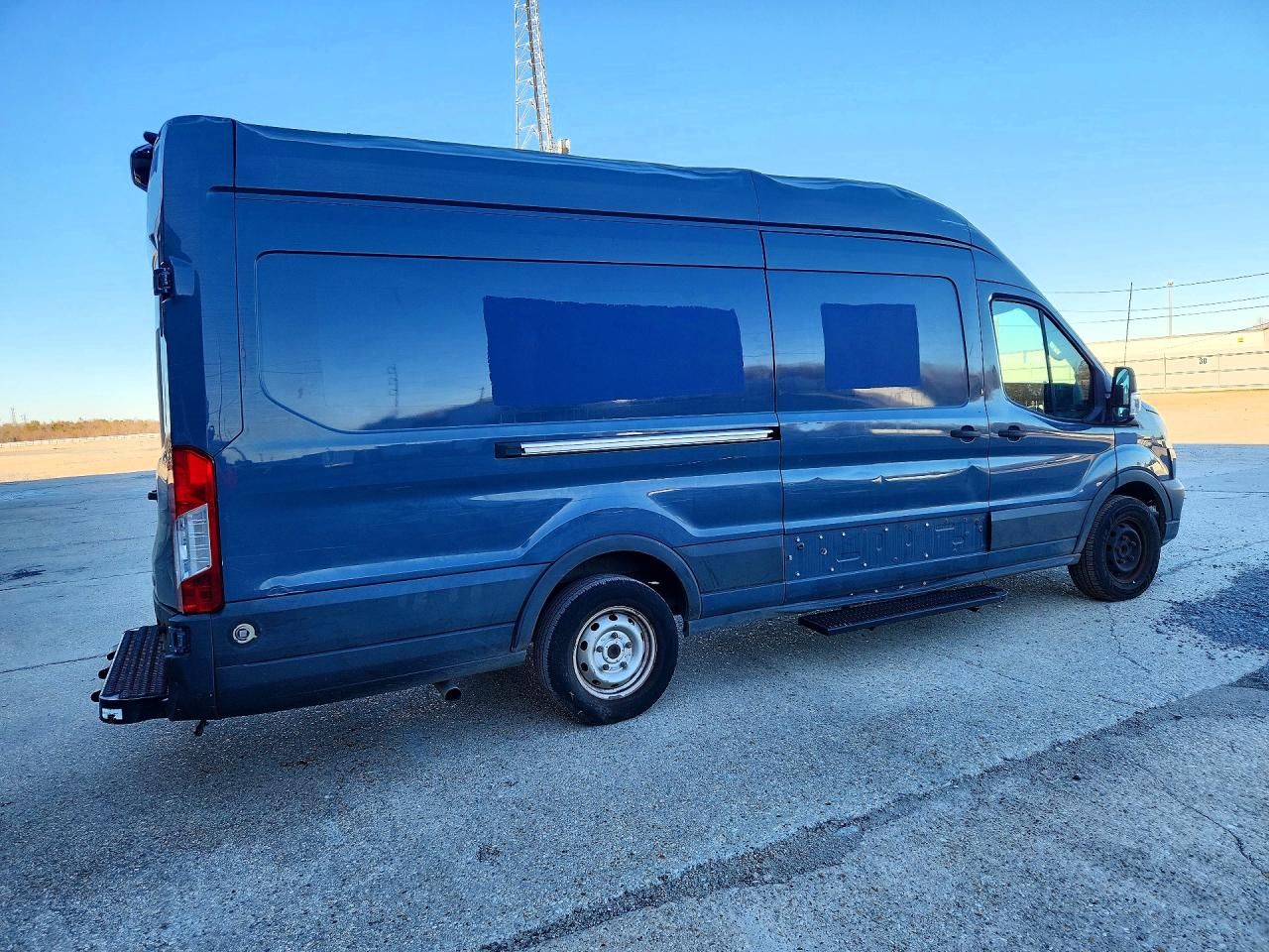 2020 Ford Transit T-250