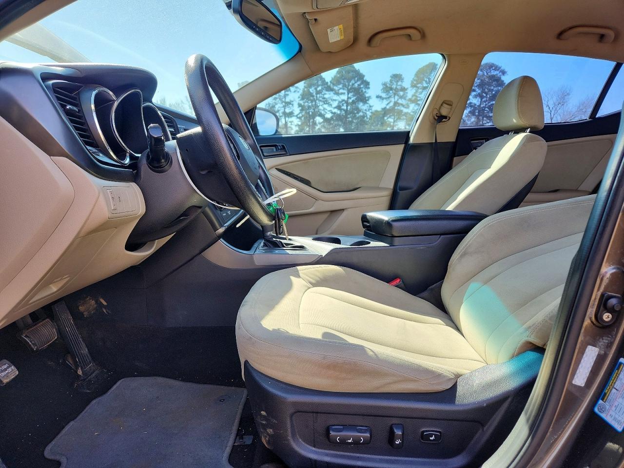 2011 KIA Optima lx