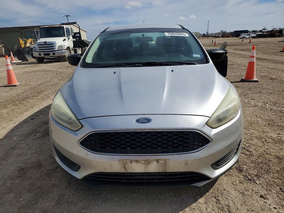 2016 Ford Focus s