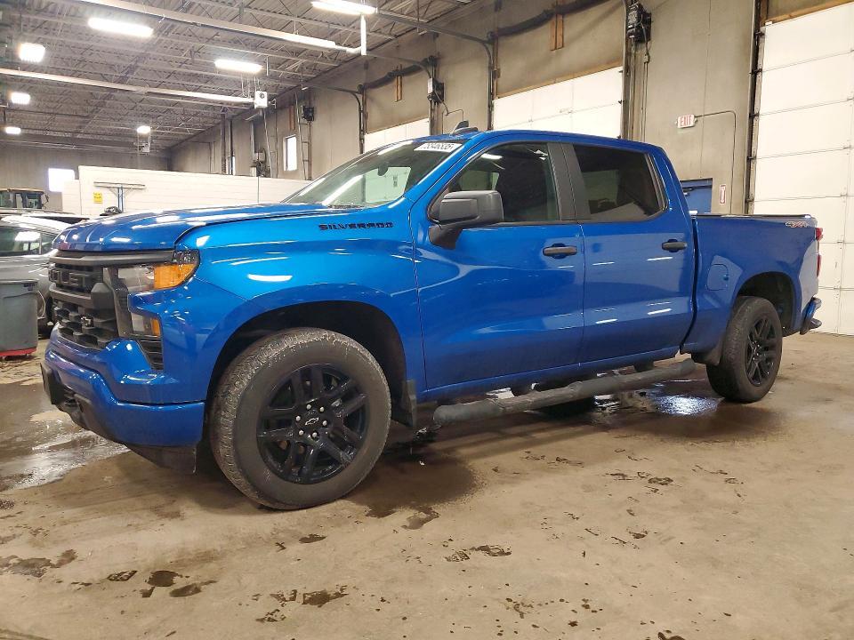 2022 Chevrolet Silverado K1500 Custom