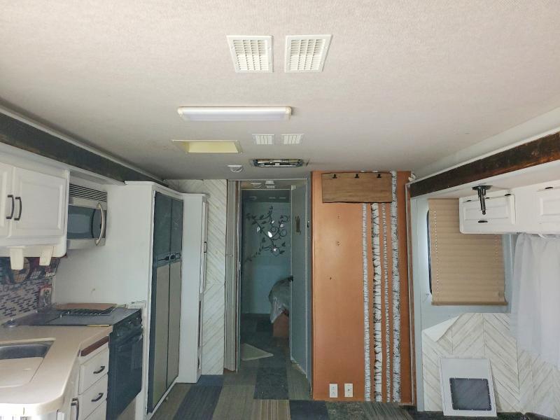 2005 Wrkh W22-RV