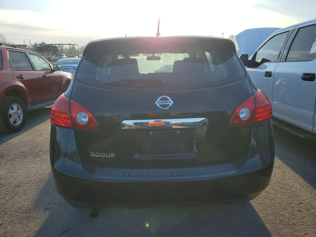 2011 Nissan Rogue s