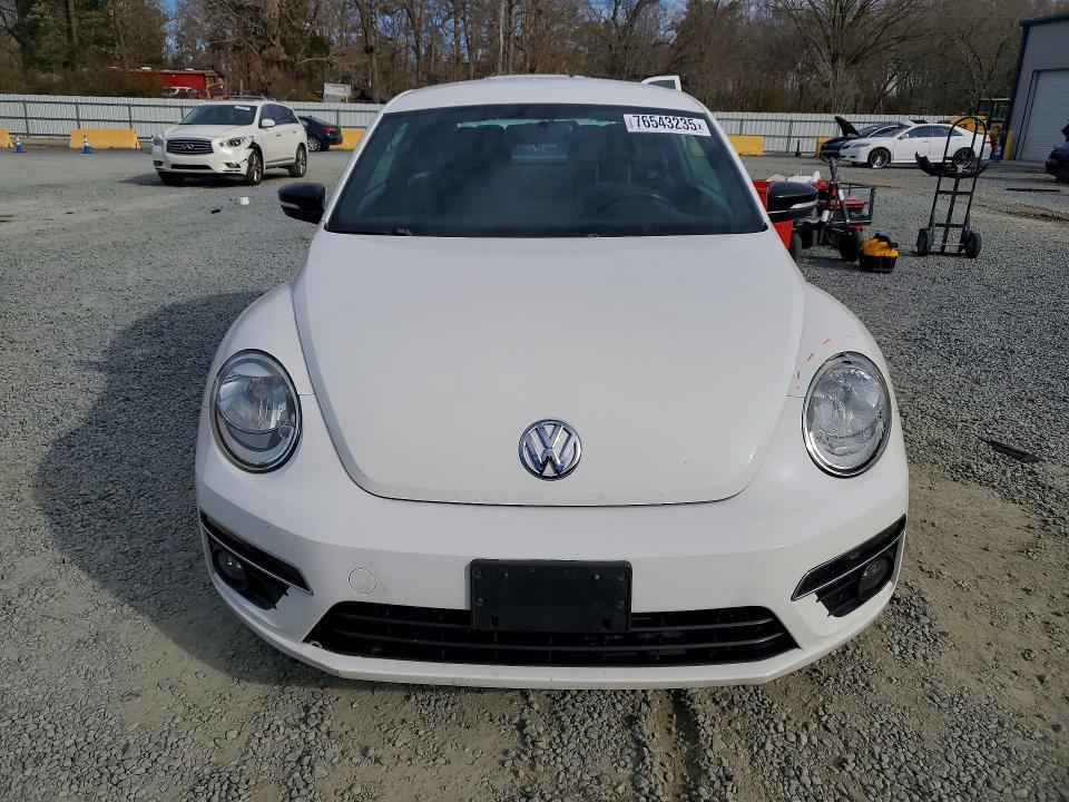2013 Volkswagen Beetle Turbo