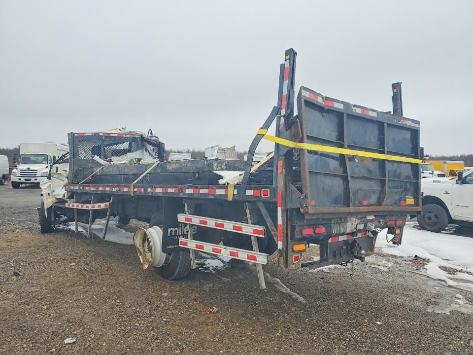 2011 Hino 258/268 Flatbed Truck