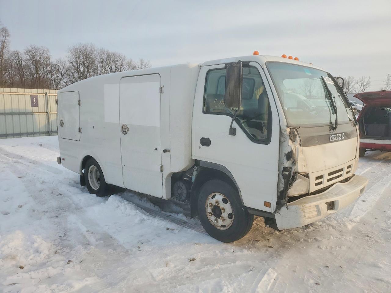 2007 Isuzu NPR