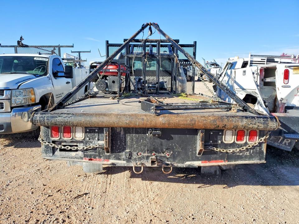 2024 Ford F550 Super Duty Flatbed Truck