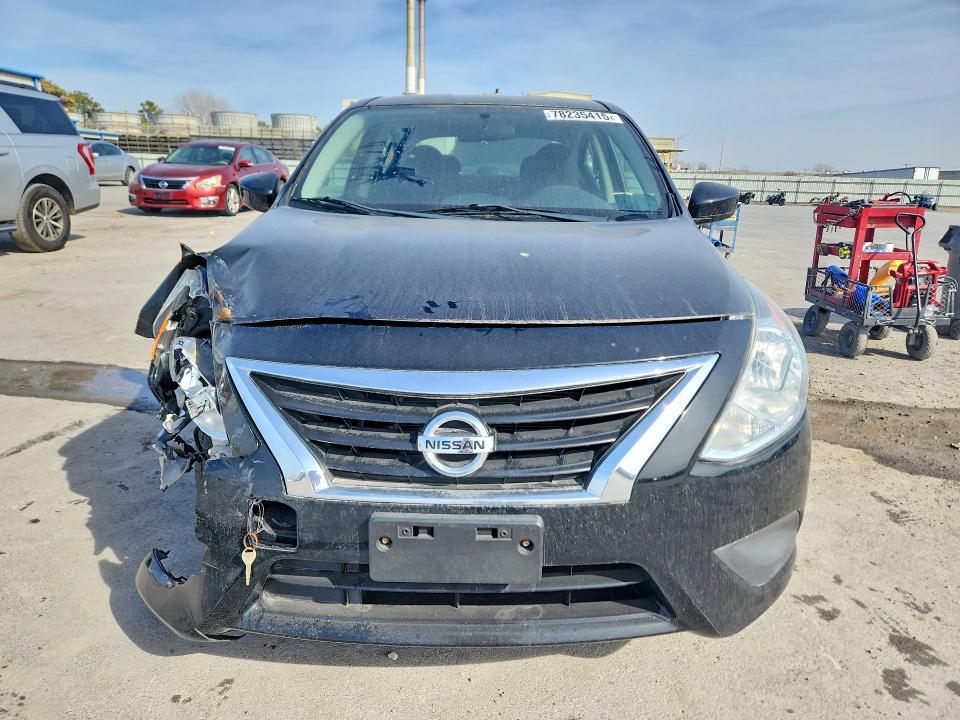 2017 Nissan Versa s