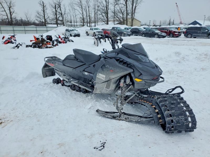 2024 Skidoo MXZ X-RS 850 E-TEC