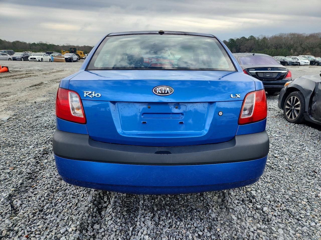 2009 KIA Rio Base