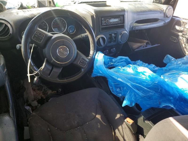 2013 Jeep Wrangler Unlimited Sport