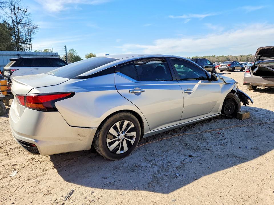 2019 Nissan Altima 2.5 s