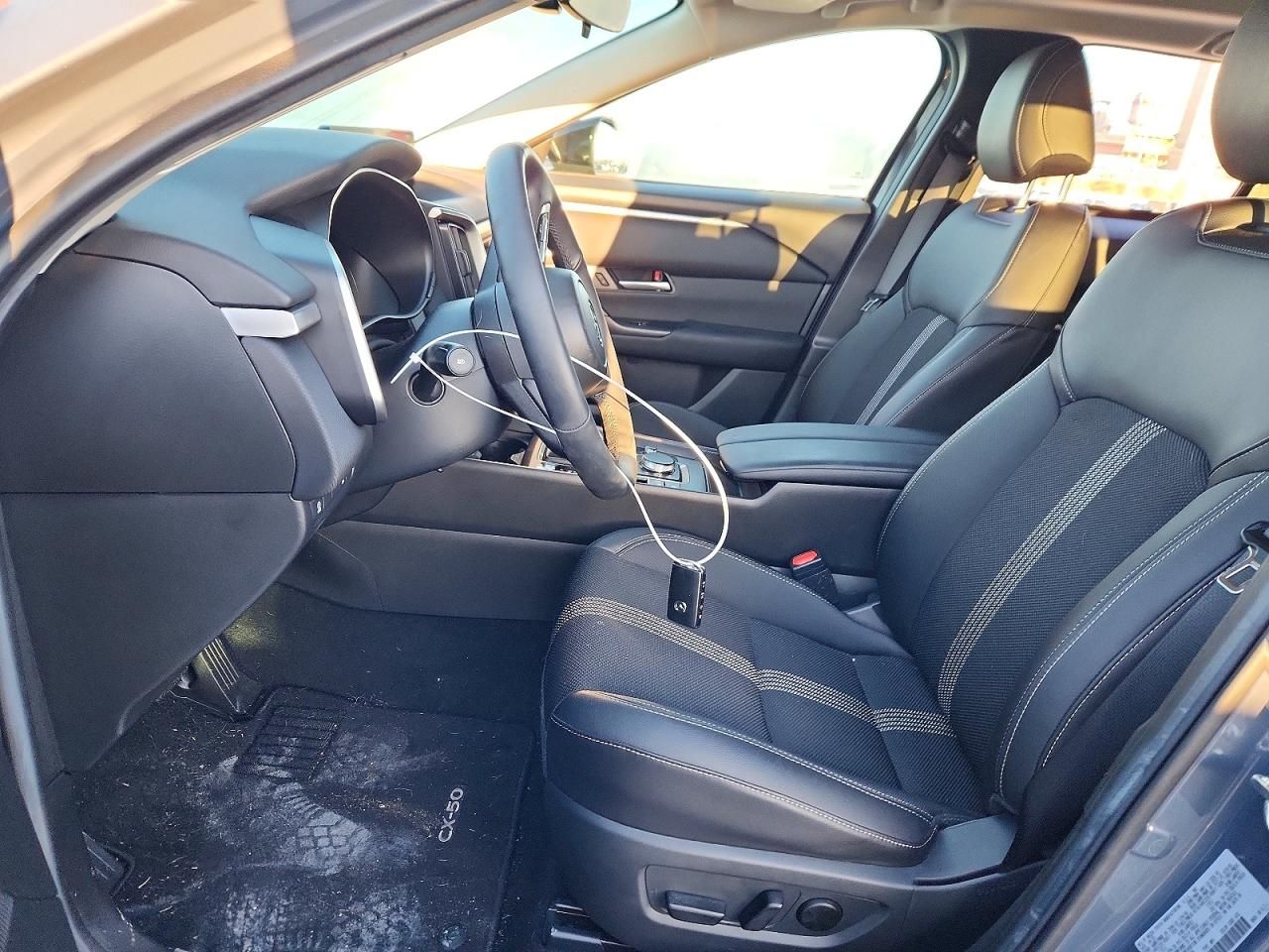 2025 Mazda Cx-50 Premium