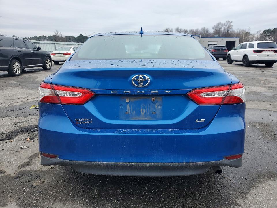 2019 Toyota Camry le