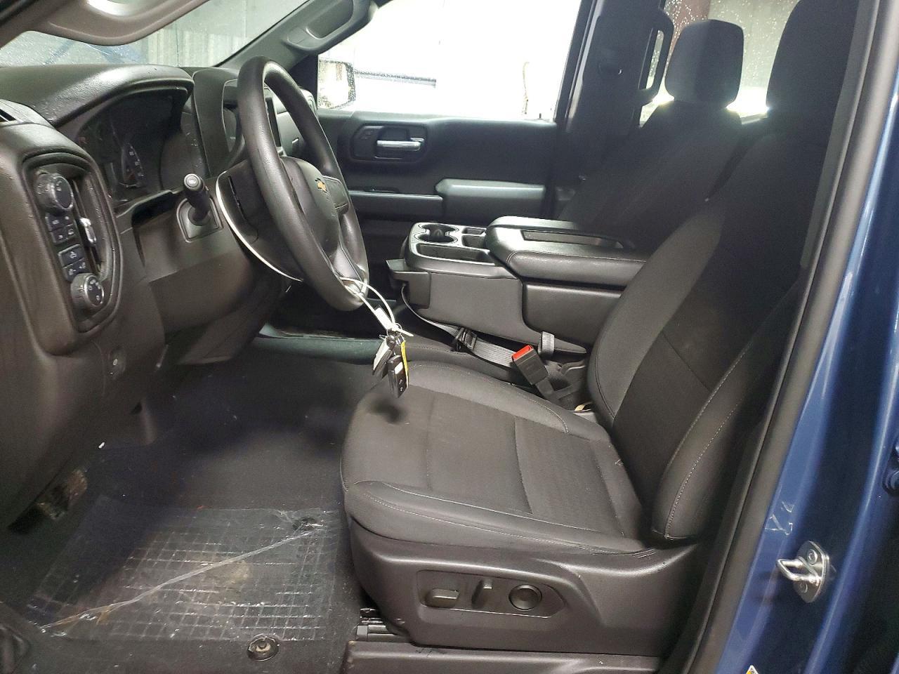 2024 Chevrolet Silverado K1500 Custom